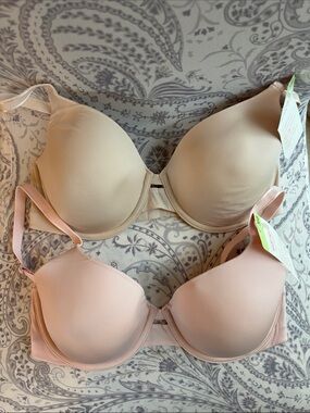 NWT Warners Light Pink and Nude T-Shirt Bras-36B